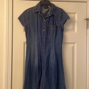 Moda international denim, button-down dress, short sleeve, size 8